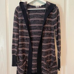 Roxy sweater